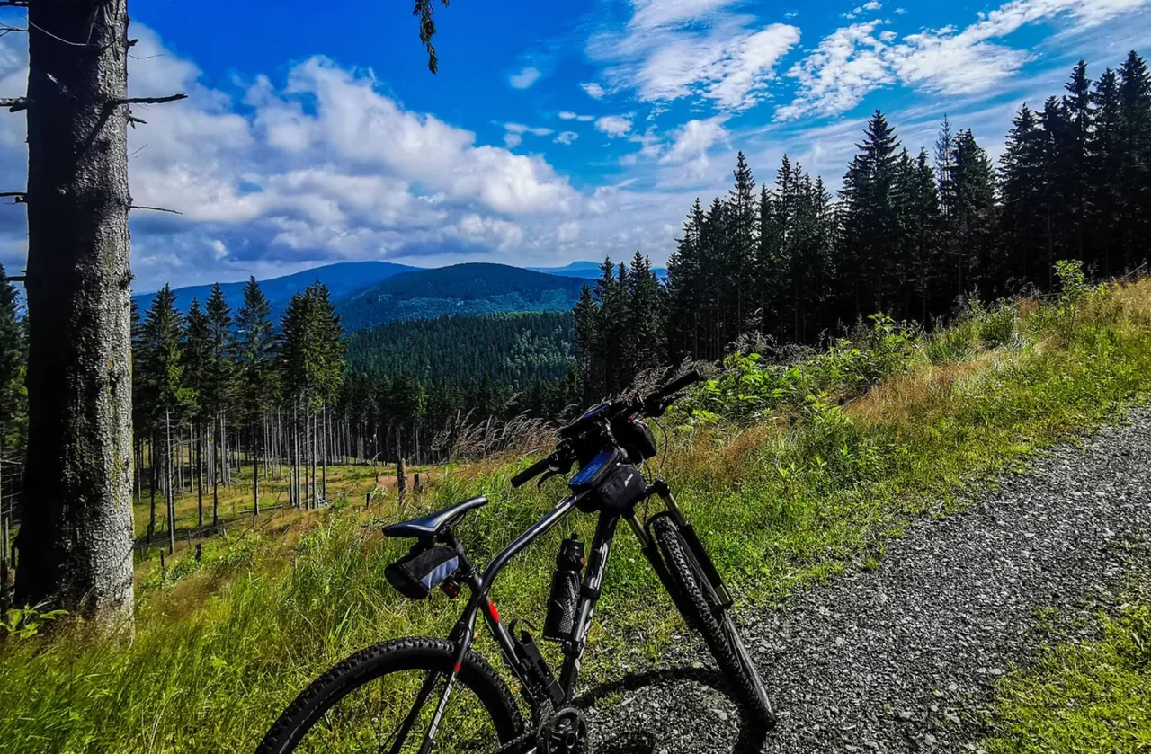 Wycieczki rowerowe w Karkonoszach